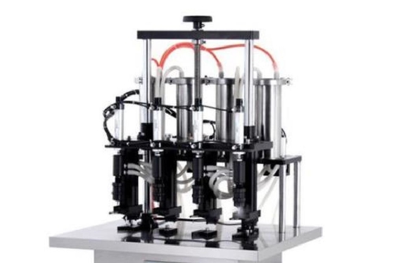 Otomatik Dolum Parfüm Üretim Ekipmanları Vakum Pratik