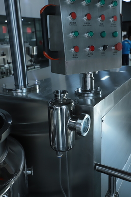 2.2-30KW Kozmetik Emulsif Karıştırıcı Vakum Sistemiyle Kolay Çalışma